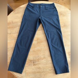 Men’s Lululemon ABC 5 Pocket Pant - Navy